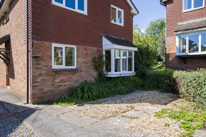 Photo 16- click for photo gallery